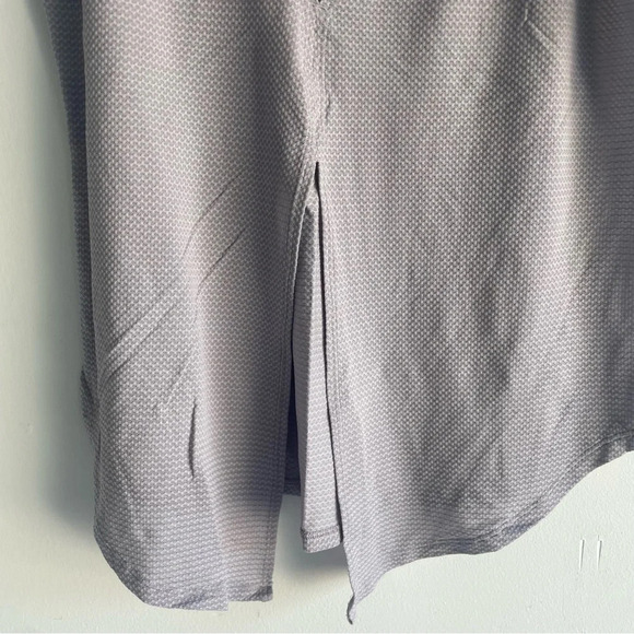 Lululemon Open Up Tank Top Heathered Lavender Grey - 22368 - Picture 4 of 8